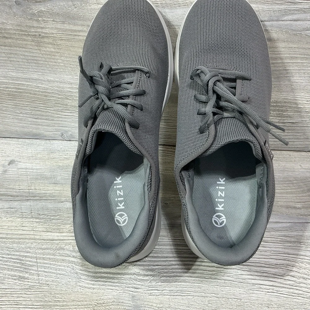 Kizik Madrid Eco Knit Men's Size 12 Wide Grey White Hands Free Sneakers Shoes